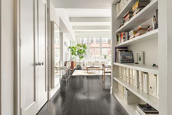 Rented by Compass | media 19