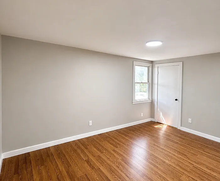 820 Center Ave — Photo 20