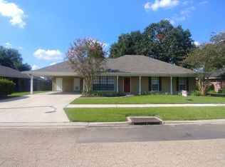 113 Conque Dr, Lafayette, LA 70506