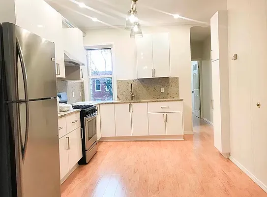 Rented by Ulas Real Estates Inc | media 1