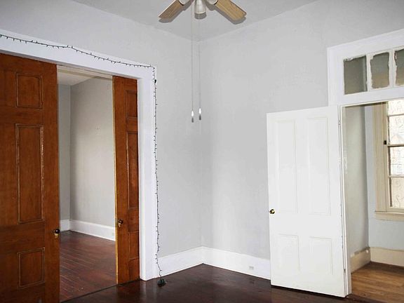 4th image of 1202 N Galvez St