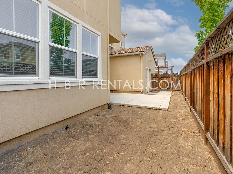 99 E Ramsey Dr — Photo 27