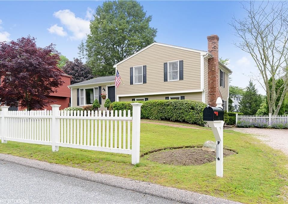1st image of 21 Spencer Ct