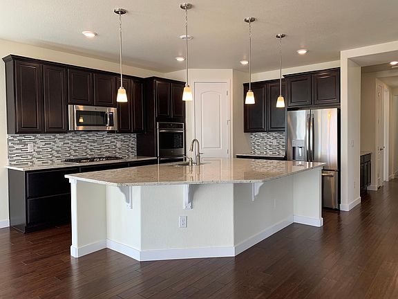 5th image of 14511 Salvador Cir