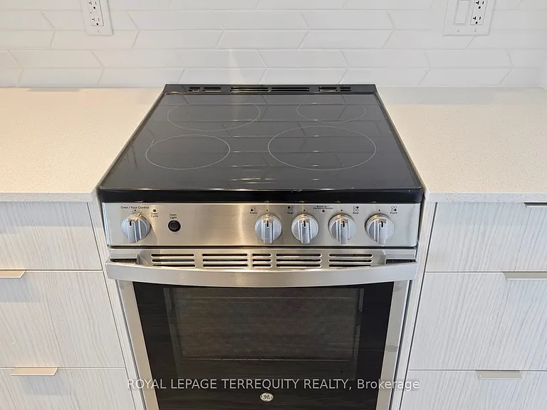 430 Square One Dr #4502 — Photo 11