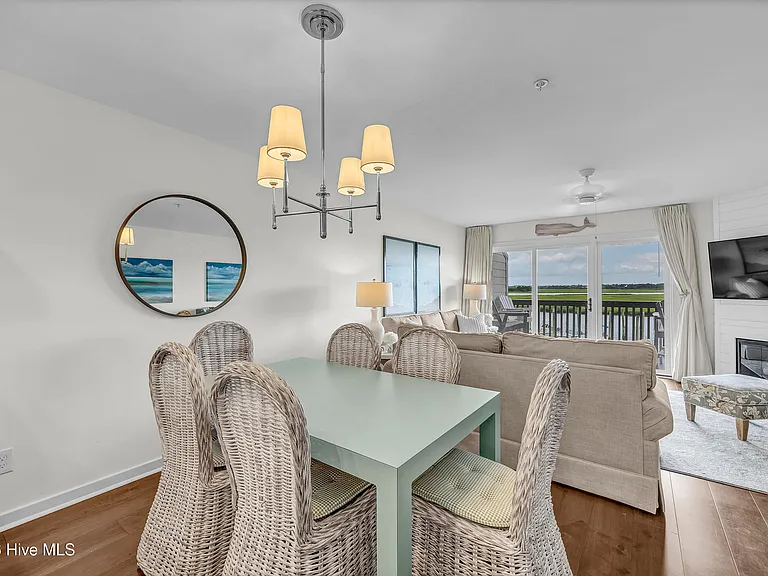 2307 N Lumina Avenue Ext #D — Photo 6