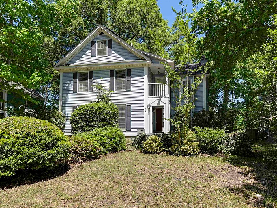 1st image of 415 Cressfell Rd