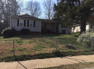 215 Roosevelt Ave, Travelers Rest, SC 29690