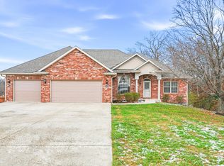 4209 Grant Ln, Columbia, MO 65203