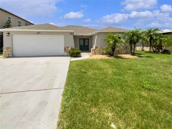 7422 Yachtsman Dr, Hudson, FL 34667