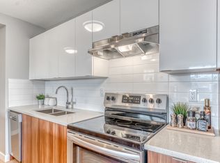 Centennial House, Calgary, AB T2R 0S4