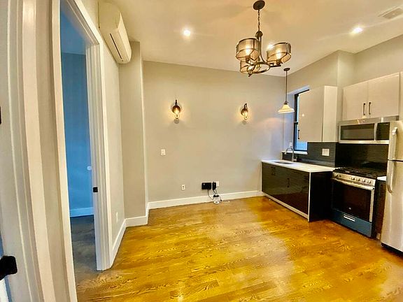 3rd image of 2331 Bedford Ave APT 1