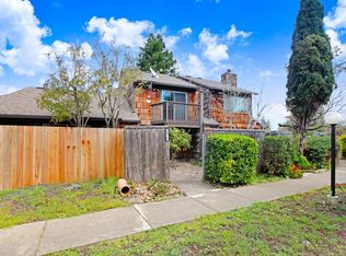 8016 Sunflower Dr, Cotati, CA 94931