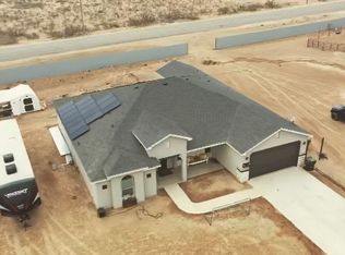 827 Calamity Jane Dr, Carlsbad, NM 88220