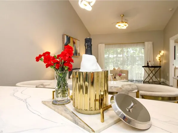 3540 Avion Woods Ct Unit 402, Naples, FL 34104