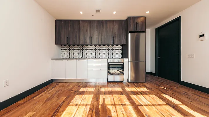 Rented by Nooklyn NYC LLC | media 22