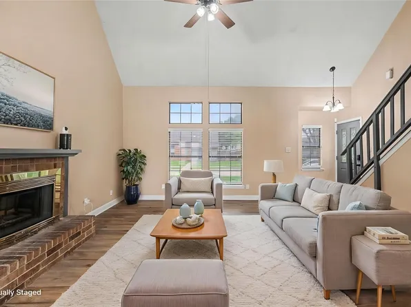 6832 Younger Dr, The Colony, TX 75056