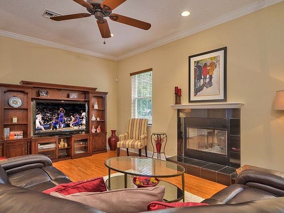 4th image of 6508 Interbay Blvd
