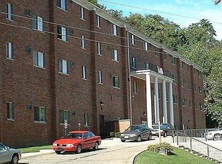 1 Gould Park Rd, Bridgeport, OH 43912