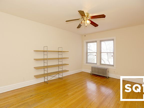 5th image of 3915 N Janssen Ave #3921-1S