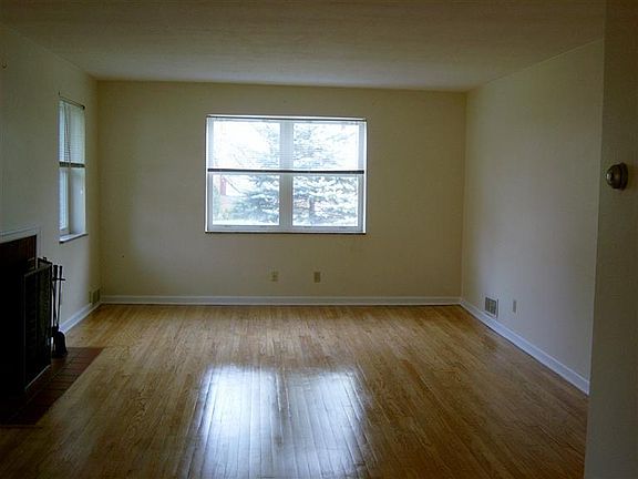 5th image of 3300 Regent St