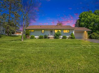 2413 Maple Dr, Jackson, MI 49203