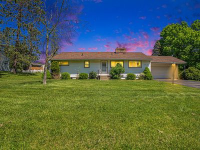2413 Maple Dr, Jackson, MI, 49203