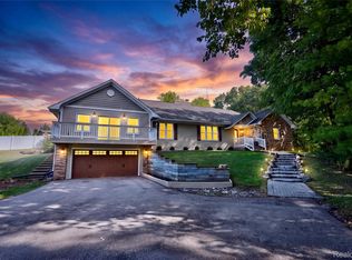 9103 Fenton Rd, Grand Blanc, MI 48439