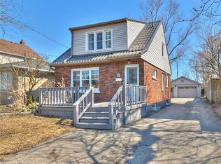 96 Wilton Ave, Welland, ON L3C2A2
