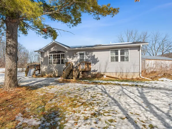 N2286 County Road U, Plum City, WI 54761