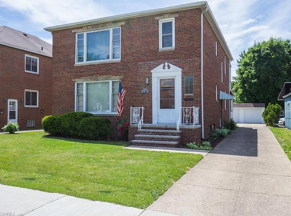 Well maintained brick double near Parma Circle.