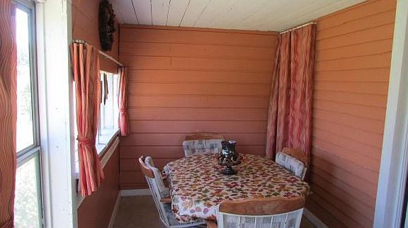 5th image of 210 Fincher Ln