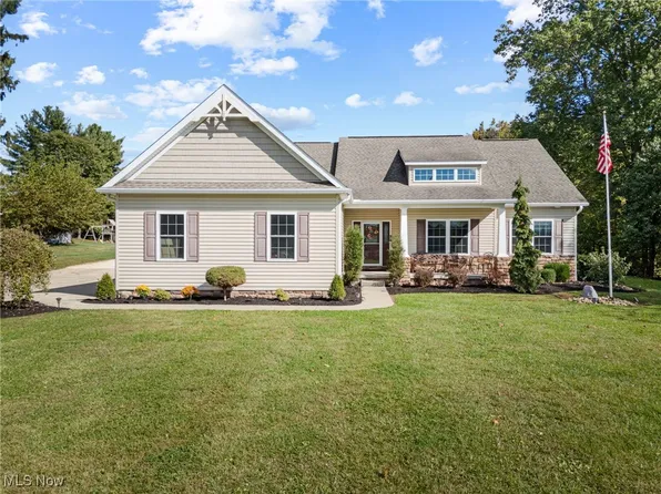 4372 Alabama Ave NW, North Lawrence, OH 44666