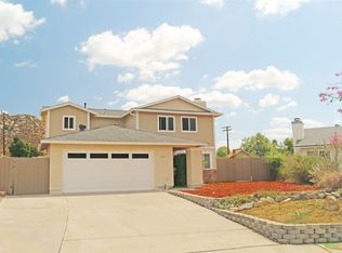 10811 Prince Valiant Dr, Santee, CA 92071