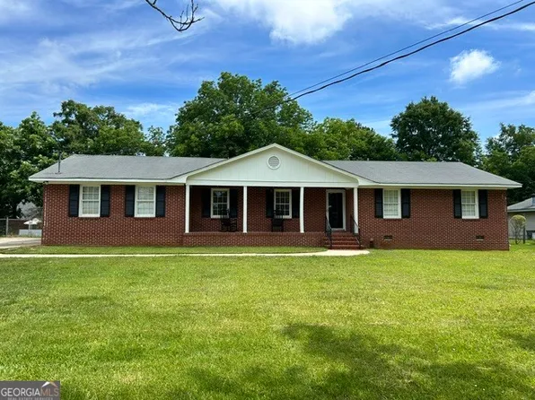109 Maddox Rd, Griffin, GA 30224