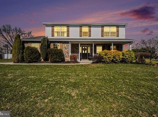 44 Oak Ave, Halifax, PA 17032