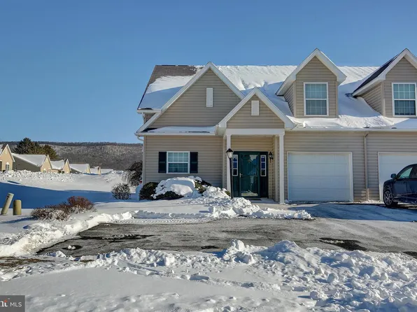 406 Stony Pointe Dr, Bellefonte, PA 16823