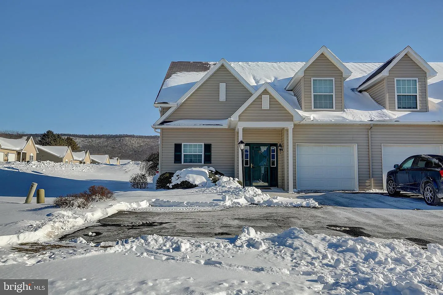 406 Stony Pointe Dr photo 1