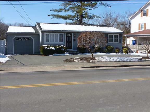 2nd image of 104 Wilbur Ave