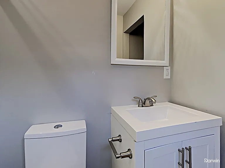 2600 Poplar Ln — Photo 11