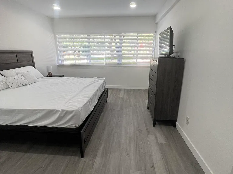 353 E Thomas Rd #C104 — Photo 10