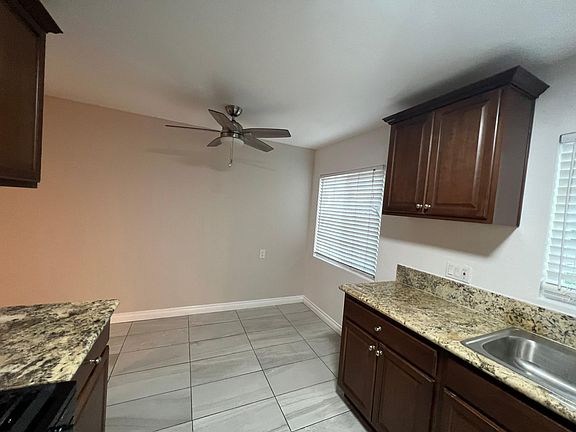 5th image of 2207 1/2 Grand Ave