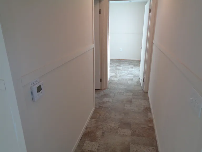 2967 1/2 Eastwood Pl — Photo 4