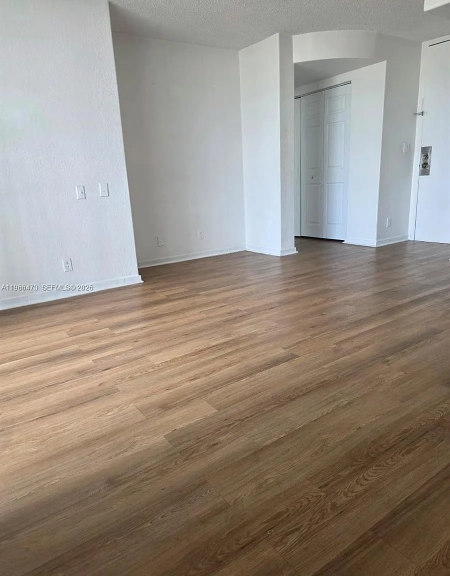 Golden Gate Apartments Co — Photo 2