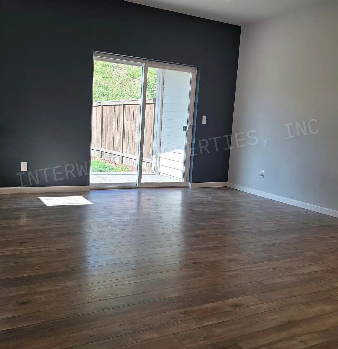 3 bed, 2.5 bath, 1598 sqft, $2,795 — Photo 3