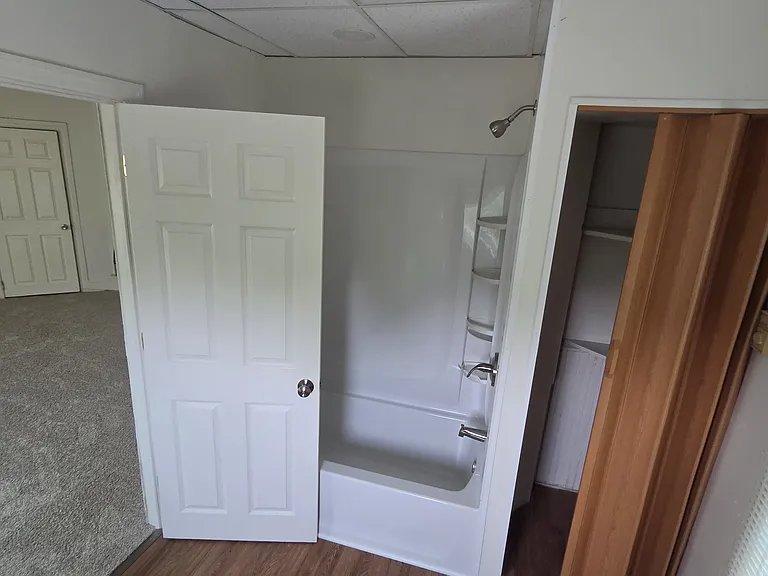 102 N Repauno Ave #7 — Photo 8