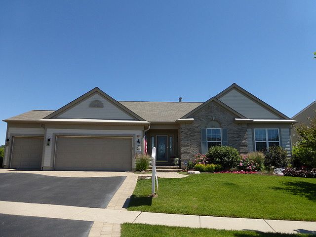 1st image of 14252 Redmond Dr