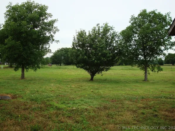 14835 Gun Club Rd, Okmulgee, OK 74447