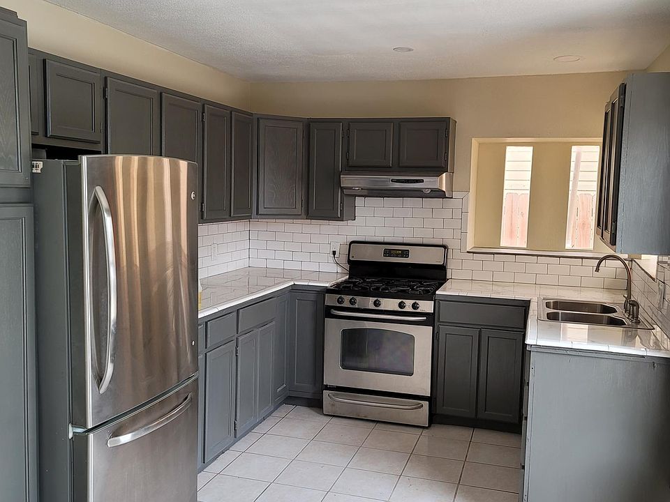 1st image of 2148 Kennedy Cir