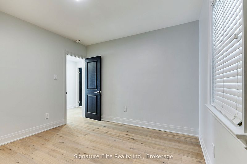 Toronto House for rent - 4 Bedrooms — photo 20